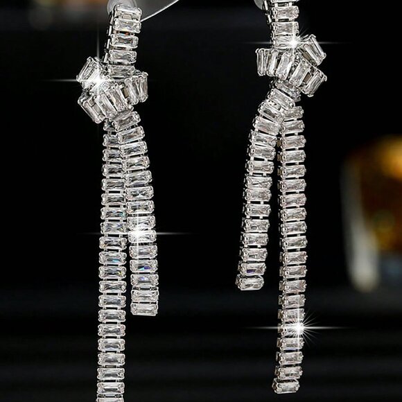 Jewelry - Silver Women's Luxury Cubic Zirconia Water Drop Dangle Earrings